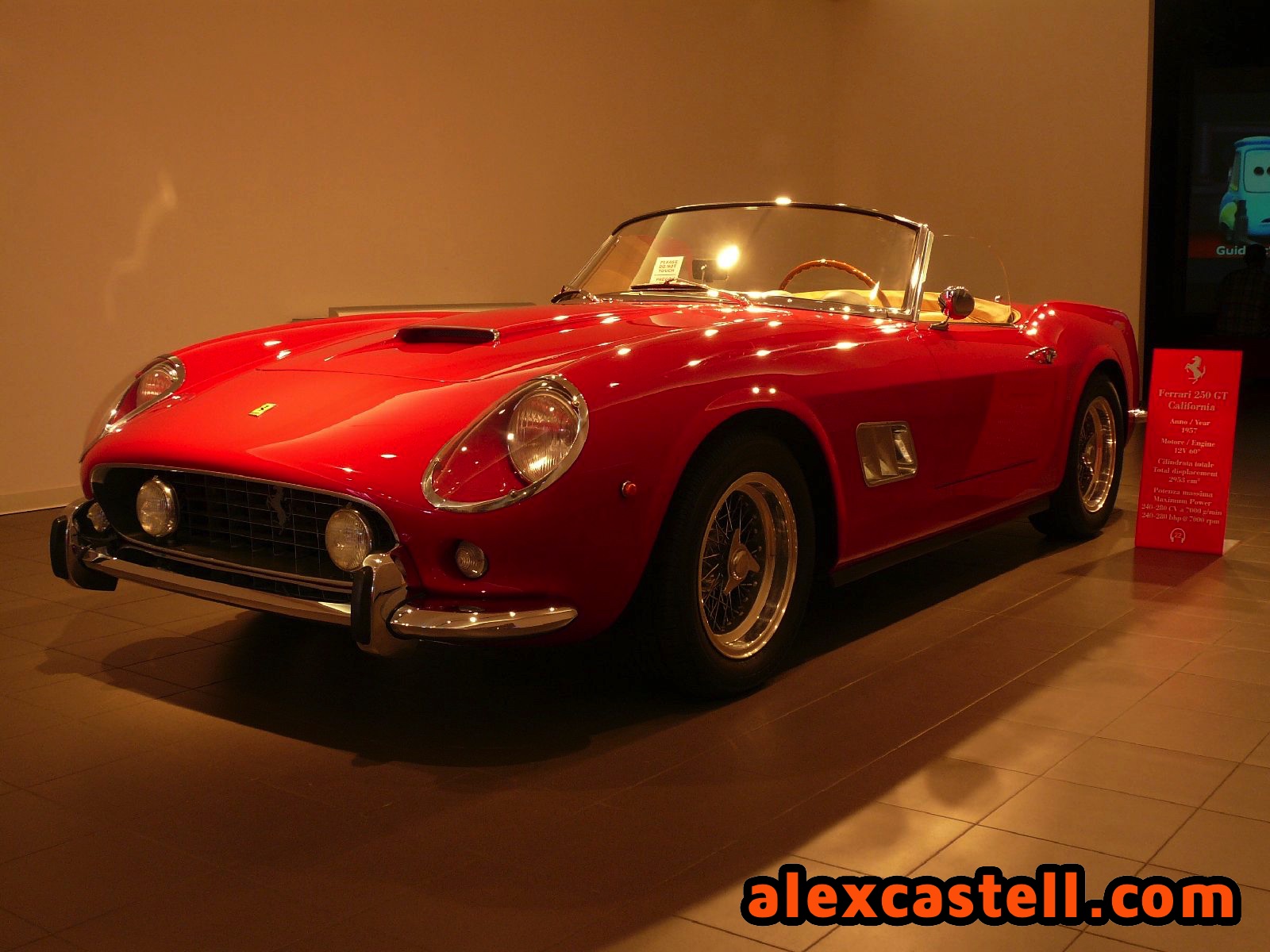 Ferrari 250 GT Spider California en la Galleria Ferrari