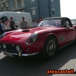 Ferrari 250 GT Spider California cerca de Fiorano