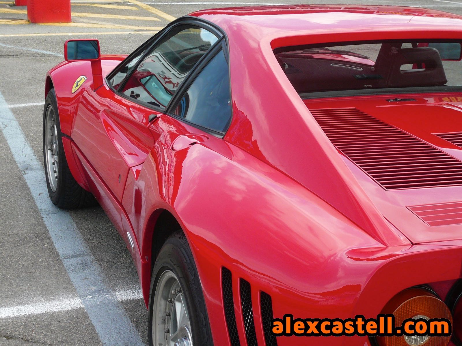 Ferrari 288 GTO rojo