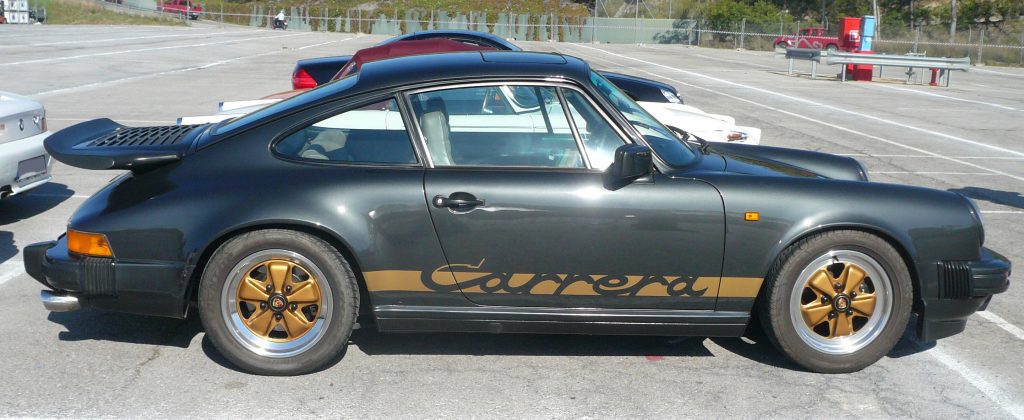 Porsche 911 Carrera